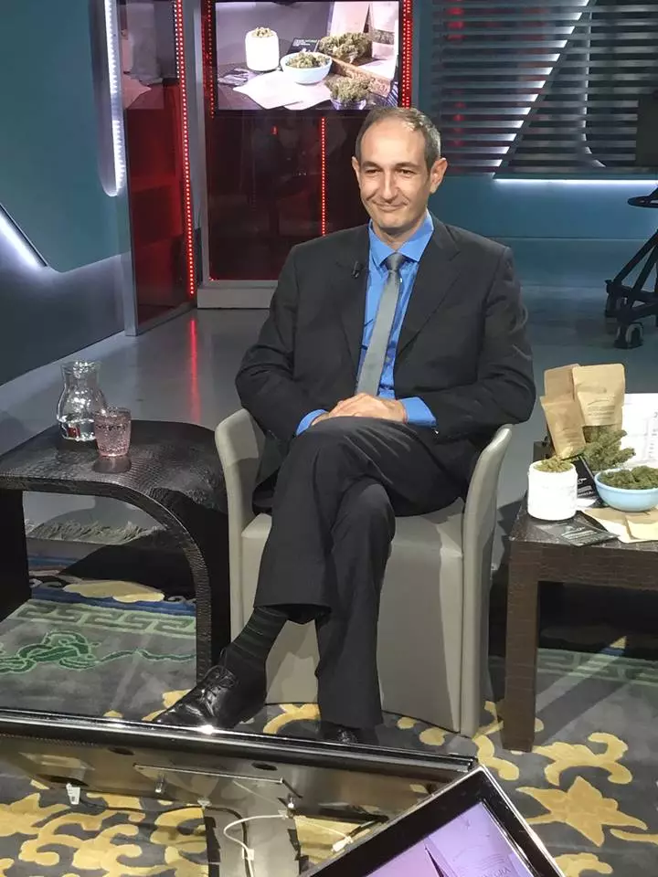 Lorenzo Calvi  Medico Anestesista